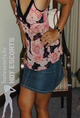 Očaravajuća Olja  Escort Ogulin