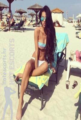 Ametistni Dodir Escort Brač