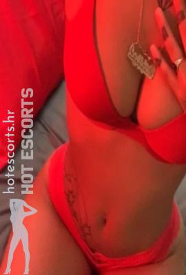 Zanosna Livia Escort Pag